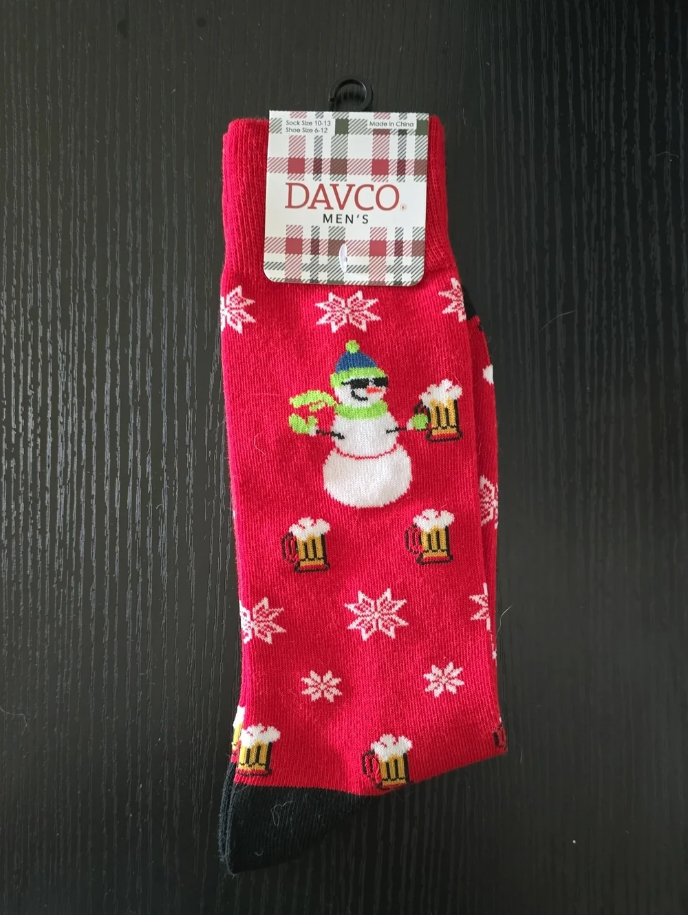 DAVCO Men's Red Holiday Snowman Novelty Socks